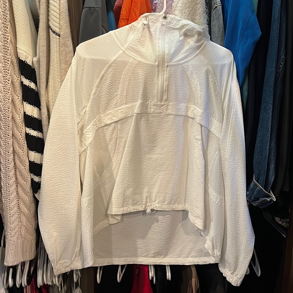 Lululemon running jacket